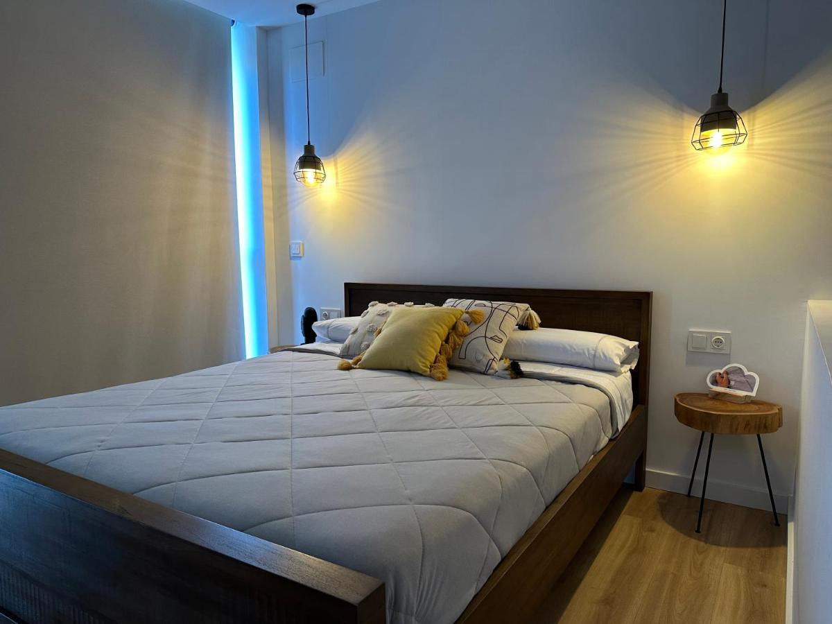 Apartamentos Bocairenthomes, En Pleno Centro De Bocairent, Con Pequena Piscina Y Parking Privado Exterior photo